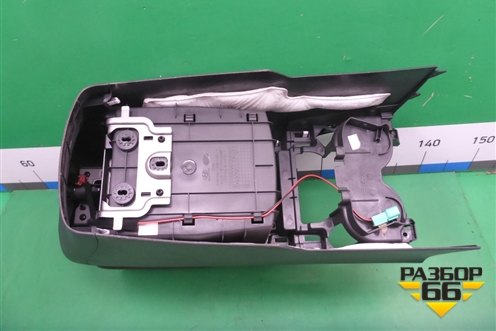 Подлокотник (846342W100) для Hyundai Grand Santa Fe с 2012-2018г (Гранд Санта Фе)