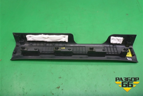 Накладка порога внутренняя переднего правого (858822W000) для Hyundai Grand Santa Fe с 2012-2018г (Гранд Санта Фе)
