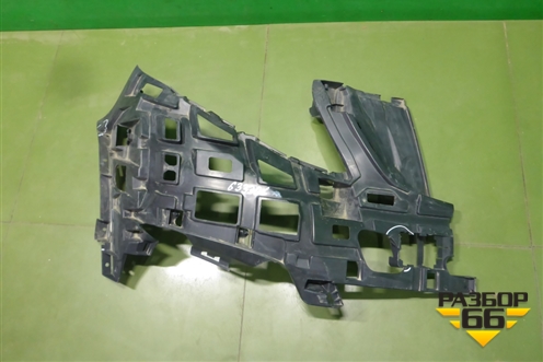 Кронштейн переднего бампера правый (A4478800116) для Mercedes Benz V-Klass Vito/Viano W 447 с 2014г (В Вито/Виано)