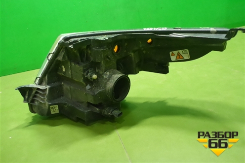 Фара правая (ксенон без блока и лампы) (BB5Z13008U) для Ford Explorer c 2010г (Эксплорер 5)