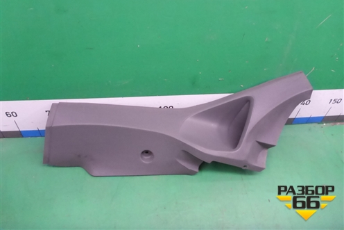 Обшивка стойки задняя нижняя правая (4M51A31017AGW) для Ford Focus 2 с 2008-2011г (Фокус)