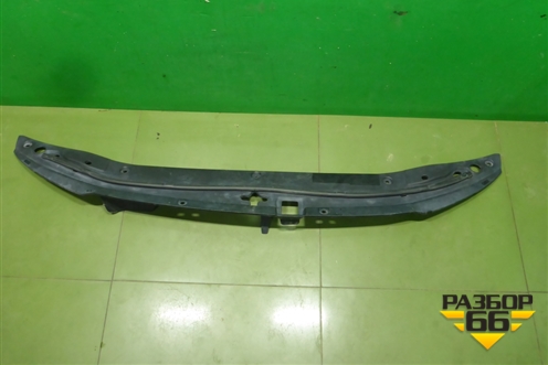 Накладка декоративная на переднюю панель (5329260030) для Toyota Land Cruiser (200) с 2008г (Ленд Крузер)
