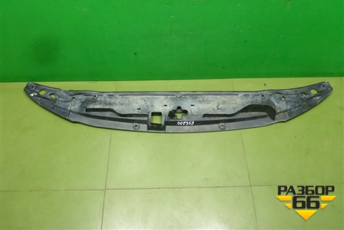 Накладка декоративная на переднюю панель (5329260030) для Toyota Land Cruiser (200) с 2008г (Ленд Крузер)