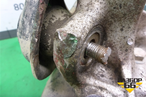 Кулак задний правый для Honda Accord(CU-CW) с 2008-2013г (Аккорд)
