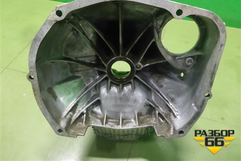 Корпус КПП (АКПП передняя часть) (TZ102ZDCAA) для Subaru Forester (SF5-9) с 1997-2002г