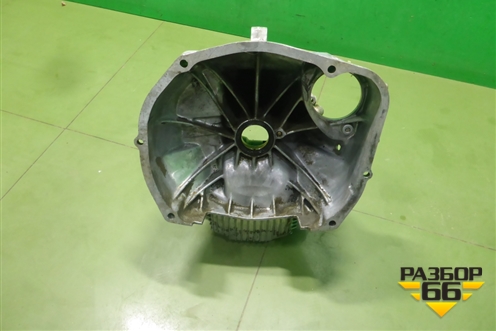 Корпус КПП (АКПП передняя часть) (TZ102ZDCAA) для Subaru Forester (SF5-9) с 1997-2002г