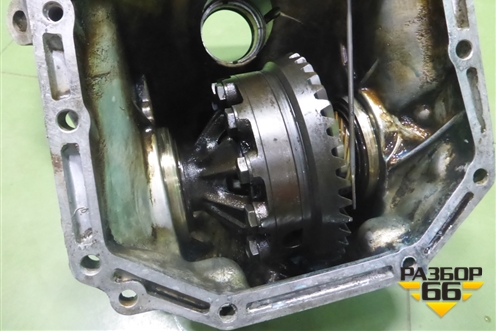 Корпус КПП (АКПП передняя часть) (TZ102ZDCAA) для Subaru Forester (SF5-9) с 1997-2002г