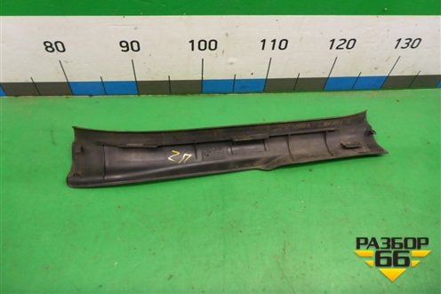 Накладка порога внутренняя заднего правого (6791702070A) для Toyota Corolla (E12) с 2001-2007г (Королла 120)