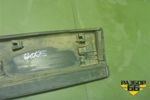 Накладка двери задней правой (75313SWWE010) для Honda CR-V(RE) с 2006-2012г (ЦРВ СРВ)