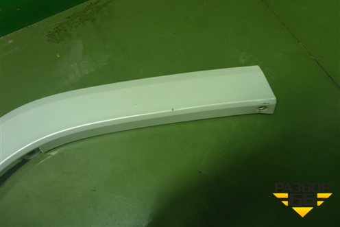 Накладка заднего крыла правого (7560560120) для Toyota Land Cruiser (300) с 2021г (Ленд Крузер)