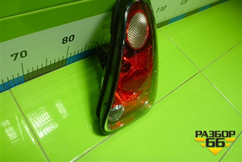 Фонарь задний правый (7166958) для Mini Cooper R50/52/53 (Купер)
