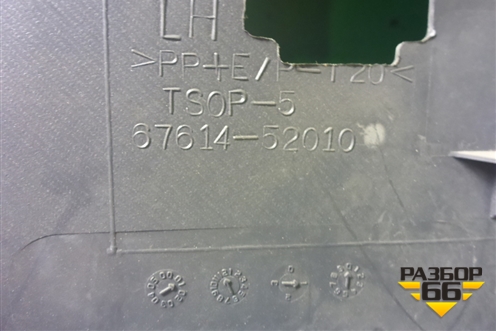 Обшивка двери задней левой под механику (6761452010) для Toyota Yaris с 1999-2005г (Ярис)