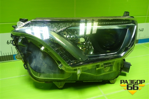Фара левая (после 2016г галоген) (8113042650) для Toyota Rav-4 с 2012-2019г (Рав 4)