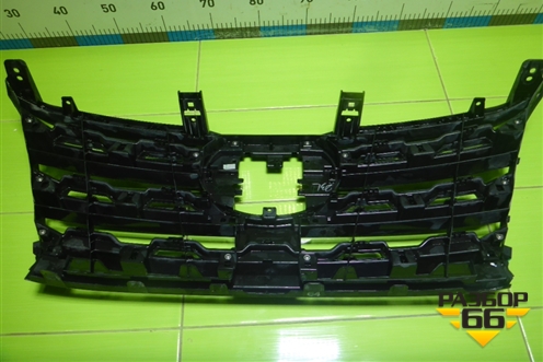 Решетка радиатора (531110K640) для Toyota Fortuner с 2016г (Фортунер)
