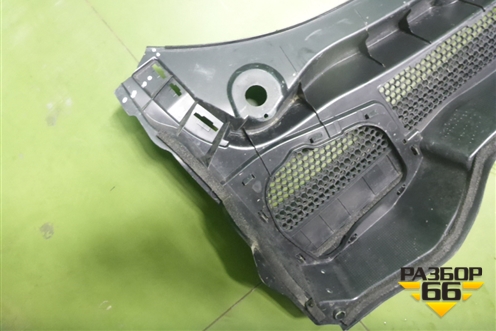 Решетка стеклоочистителей (5304108AKQ00A) для Haval F7 с 2019г (Ф7)
