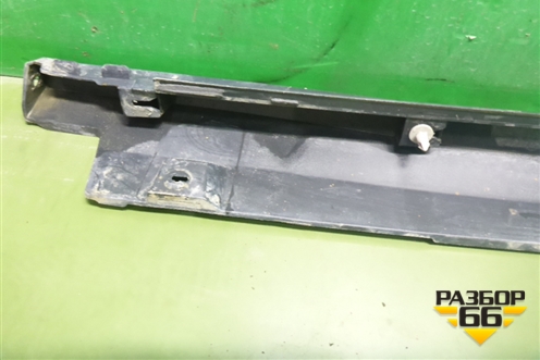 Накладка на порог наружная правая (11D853856) для Volkswagen ID.4 с 2020г (ИД4)