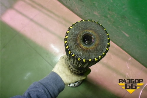 Полуось задняя правая  (25 шлицов 1040мм) (1524628) для Volvo TRUCK FM с 2001-2013г (ФМ)