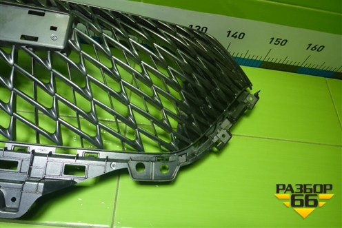 Решетка радиатора (5509100XKZ0YA) для Haval M6 с 2021г (М6)