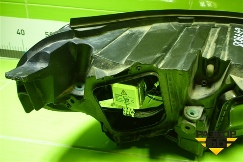 Фара левая (ксенон с блоком и лампой) (983283768000) для Opel  Zafira Life с 2019г
