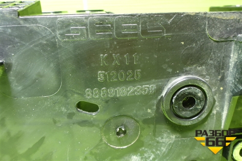 Панель передняя (8889182359) для Geely Monjaro с 2021г