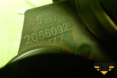 Кронштейн ролика  (ремня навесного оборудования) (20560925) для Renault TRUCK Premium 2 с 2005-2013г (Премиум 2)