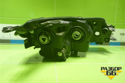 Фара левая (галоген) (3532054P00000) для Suzuki Vitara с 2014-2025г (Витара)