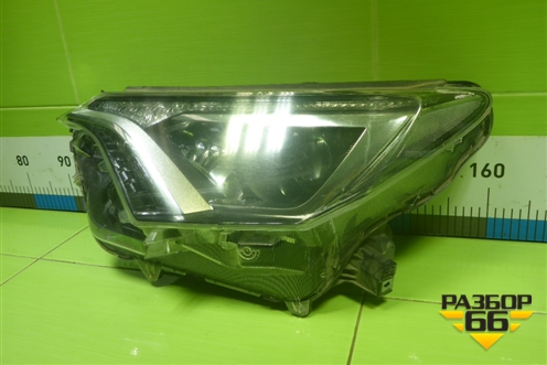 Фара левая (после 2015г галоген) (8113042650) для Toyota Rav-4 с 2012-2019г (Рав 4)