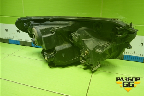 Фара левая (после 2015г галоген) (8113042650) для Toyota Rav-4 с 2012-2019г (Рав 4)