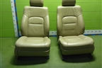 Сиденья передние для Toyota Land Cruiser (200) с 2008г (Ленд Крузер)