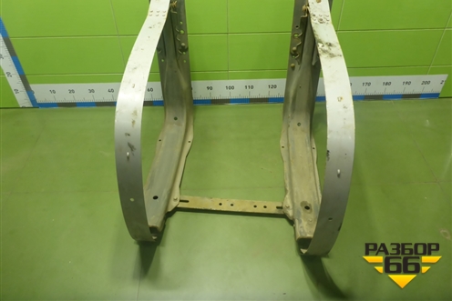 Кронштейн крепления топливного бака  (в сборе) для Sitrak C7H (С7Н)