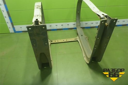 Кронштейн крепления топливного бака  (в сборе) для Sitrak C7H (С7Н)