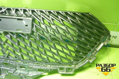Решетка радиатора (5509100XKZ0YA) для Haval M6 с 2021г (М6)