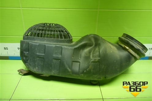 Воздухозаборник наружный  (WG9925190537) для Sitrak C7H (С7Н)