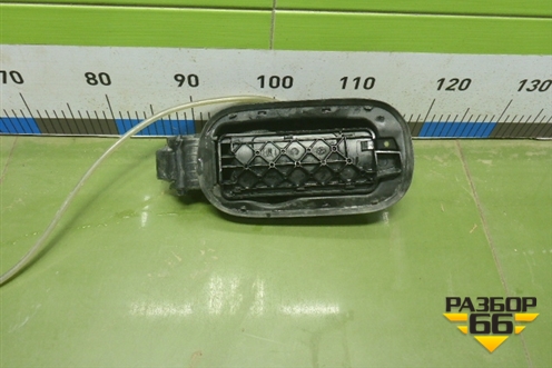 Лючок бензобака (4H0809857B) для Audi A8 с 2009-2017г