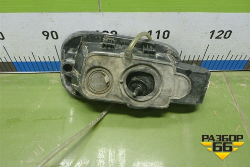 Лючок бензобака (4H0809857B) для Audi A8 с 2009-2017г