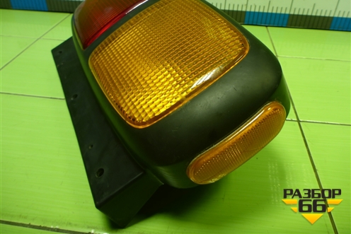 Фонарь задний левый для Daewoo  Novus с 2002г