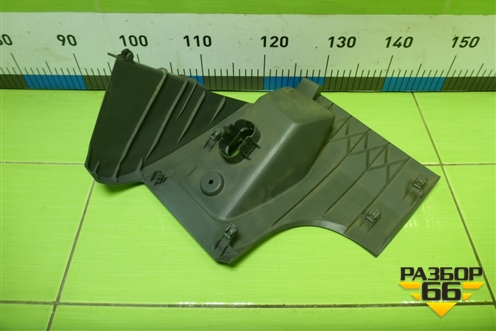 Накладка на торпедо (левая нижняя) (4M51A04324AKW) для Ford Focus 2 с 2008-2011г