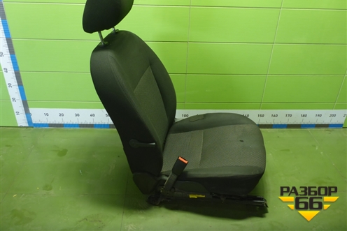 Сиденья комплект (хетчбэк) для Ford Focus 2 с 2008-2011г