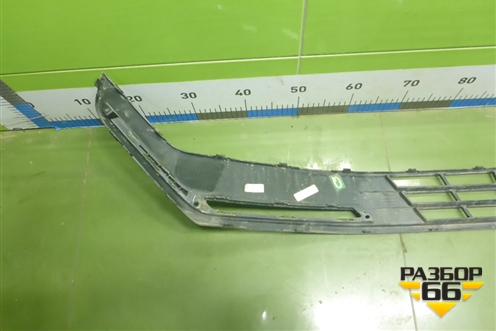 Решетка в передний бампер центральная (602003532AA) для Chery Tiggo 7 Pro Max с 2022г