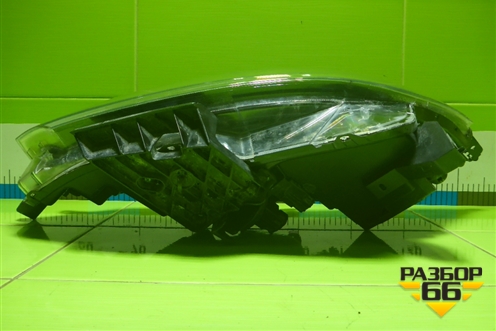 Фара левая (после 2019г Led) (26060HV05B) для Nissan Qashqai (J11E) с 2013г