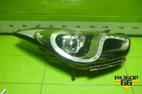 Фара правая (до 2015г галоген) (921023Z000) для Hyundai i40 с 2011г