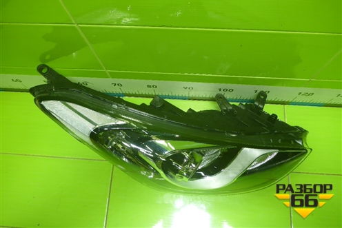 Фара правая (галоген) (92102A6020) для Hyundai i30 с 2012-2017г