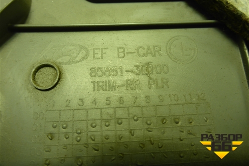 Обшивка стойки задняя верхняя правая (858613D000) для Hyundai Sonata-5 с 2001г (Соната)