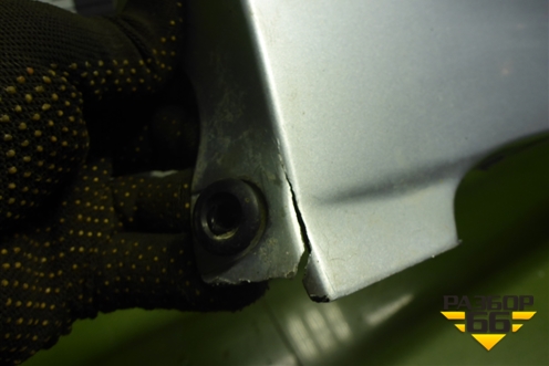 Накладка на порог наружная левая (877533D000) для Hyundai Sonata-5 с 2001г (Соната)