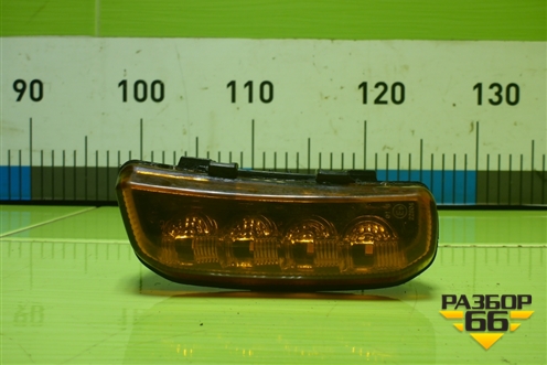 Повторитель на крыло левый  (2334727) для Scania 6 R Series с 2016г