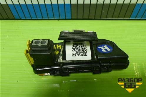 Повторитель на крыло правый  (новый дубликат) (2334728) для Scania 6 R Series с 2016г