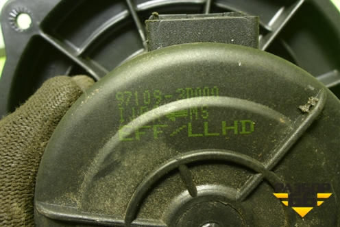 Моторчик отопителя (971093D000) для Hyundai Sonata-5 с 2001г (Соната)