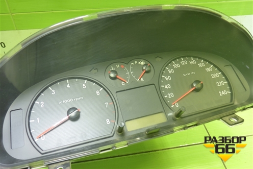 Щиток приборов МКПП (940033D866) для Hyundai Sonata-5 с 2001г (Соната)