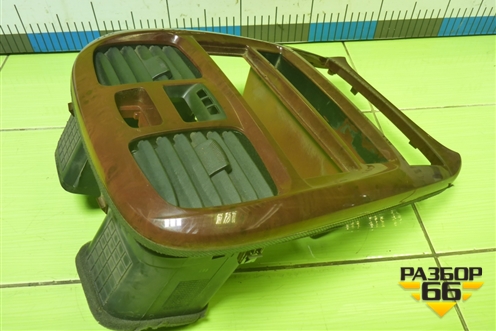 Накладка на торпедо (центральная) (847403C350) для Hyundai Sonata-5 с 2001г (Соната)