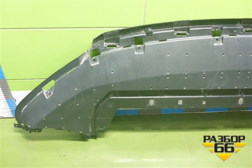 Пыльник переднего бампера центральный (8889168067) для Geely Monjaro с 2021г (Монджаро)